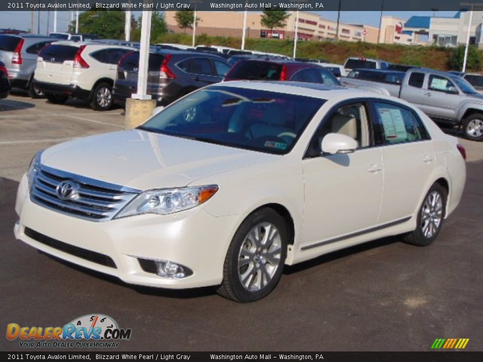 2011 Toyota Avalon Limited Blizzard White Pearl / Light Gray Photo #4