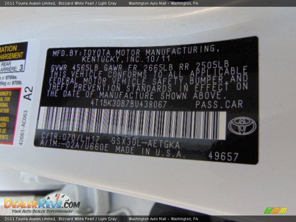 2011 Toyota Avalon Limited Blizzard White Pearl / Light Gray Photo #19