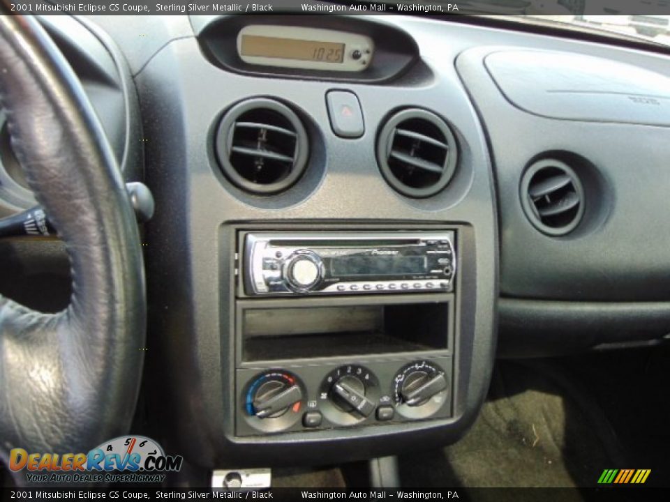 2001 Mitsubishi Eclipse GS Coupe Sterling Silver Metallic / Black Photo #16