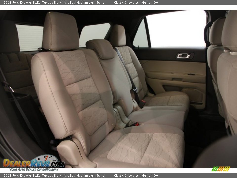 2013 Ford Explorer FWD Tuxedo Black Metallic / Medium Light Stone Photo #14