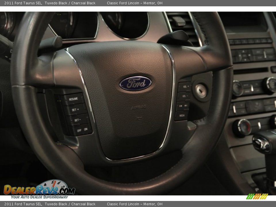 2011 Ford Taurus SEL Tuxedo Black / Charcoal Black Photo #6