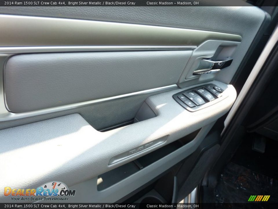 2014 Ram 1500 SLT Crew Cab 4x4 Bright Silver Metallic / Black/Diesel Gray Photo #4