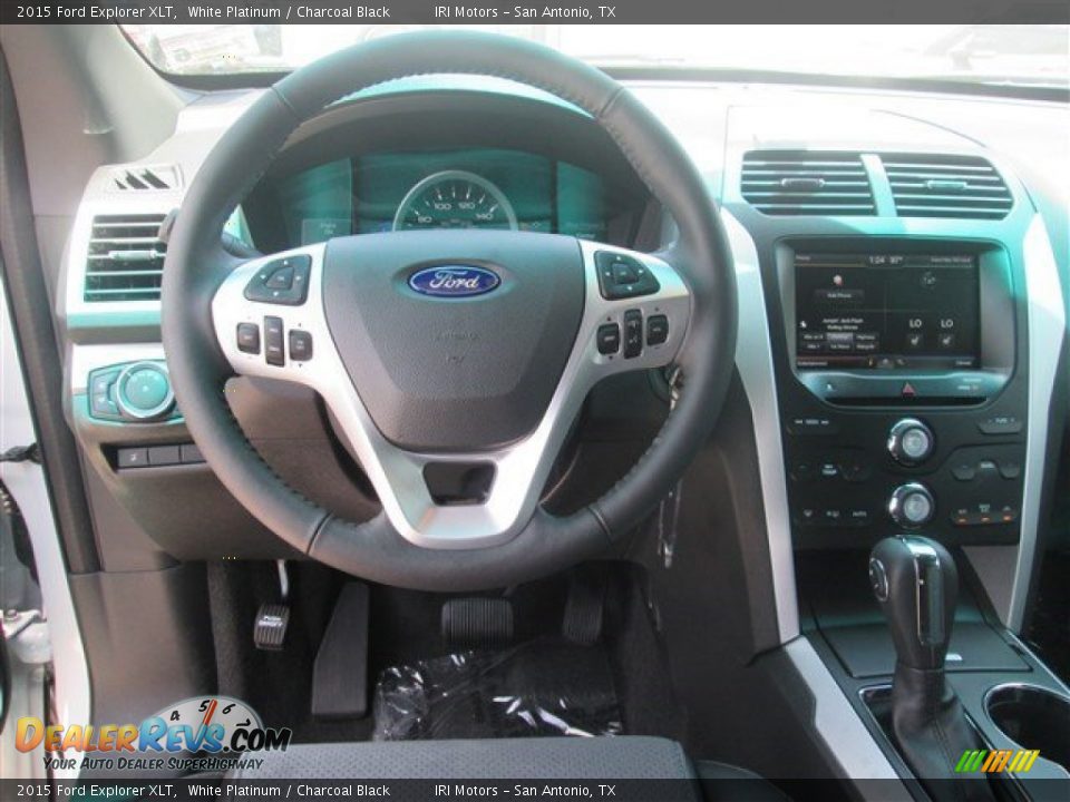 2015 Ford Explorer XLT White Platinum / Charcoal Black Photo #11