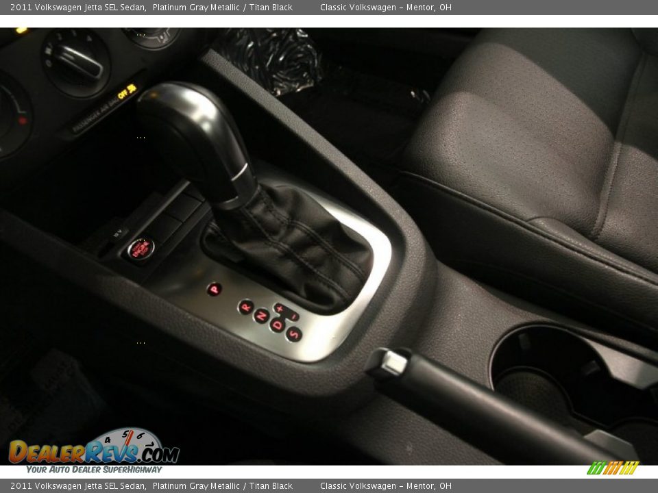 2011 Volkswagen Jetta SEL Sedan Platinum Gray Metallic / Titan Black Photo #14