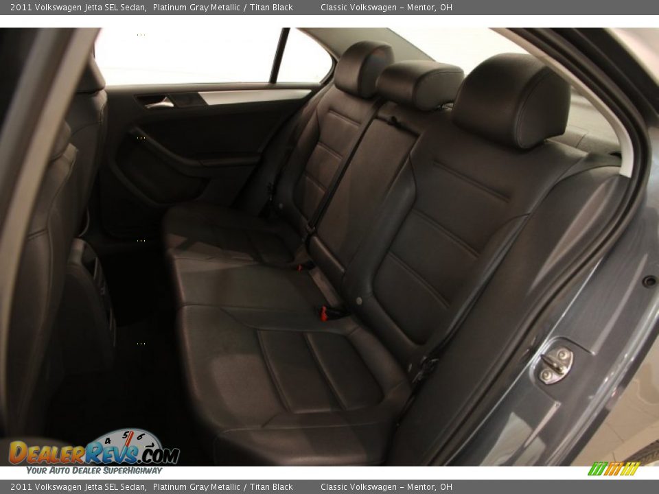 2011 Volkswagen Jetta SEL Sedan Platinum Gray Metallic / Titan Black Photo #16
