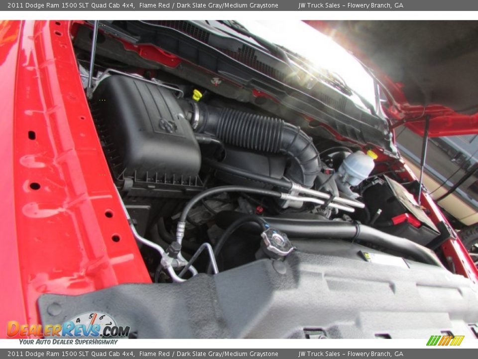 2011 Dodge Ram 1500 SLT Quad Cab 4x4 Flame Red / Dark Slate Gray/Medium Graystone Photo #13