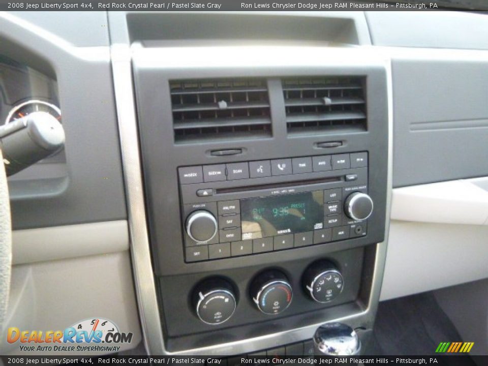 2008 Jeep Liberty Sport 4x4 Red Rock Crystal Pearl / Pastel Slate Gray Photo #18