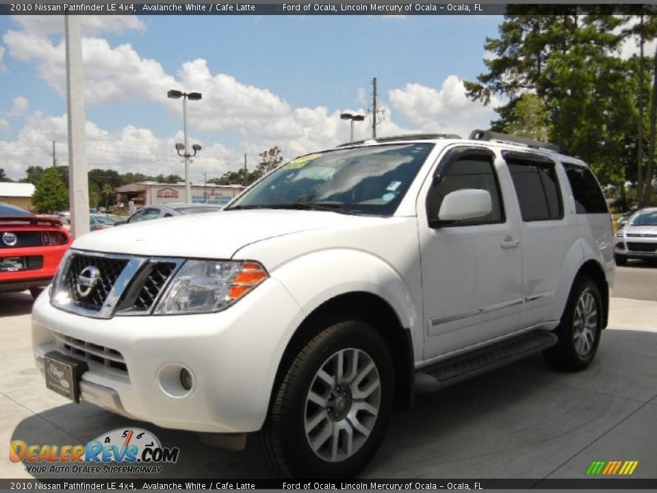 2010 Nissan Pathfinder LE 4x4 Avalanche White / Cafe Latte Photo #1