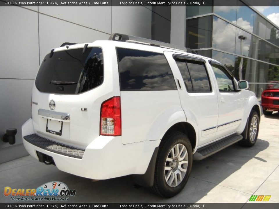 2010 Nissan Pathfinder LE 4x4 Avalanche White / Cafe Latte Photo #4