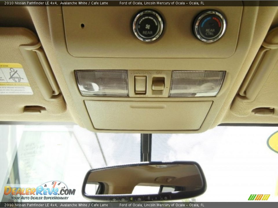 2010 Nissan Pathfinder LE 4x4 Avalanche White / Cafe Latte Photo #26