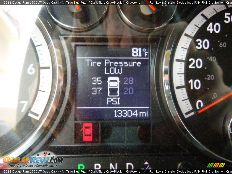 2012 Dodge Ram 1500 ST Quad Cab 4x4 True Blue Pearl / Dark Slate Gray/Medium Graystone Photo #19