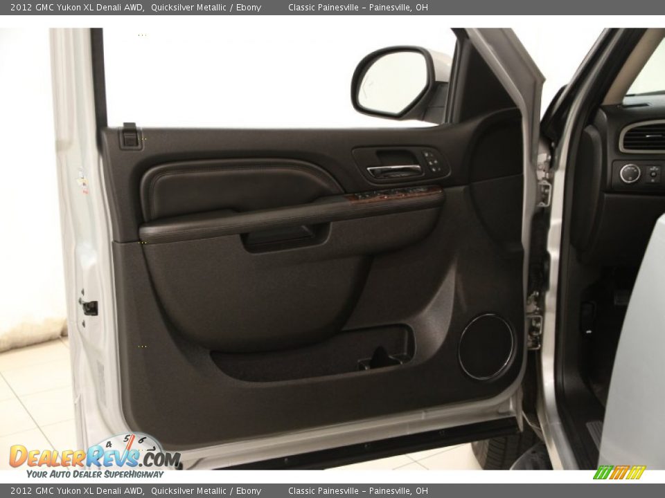 2012 GMC Yukon XL Denali AWD Quicksilver Metallic / Ebony Photo #4