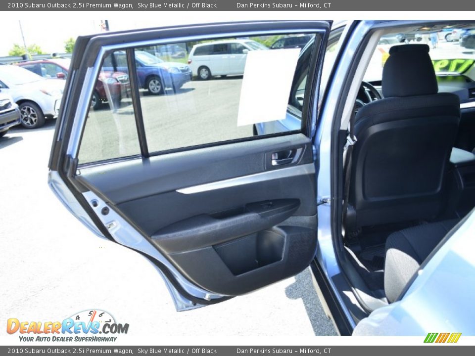 2010 Subaru Outback 2.5i Premium Wagon Sky Blue Metallic / Off Black Photo #18