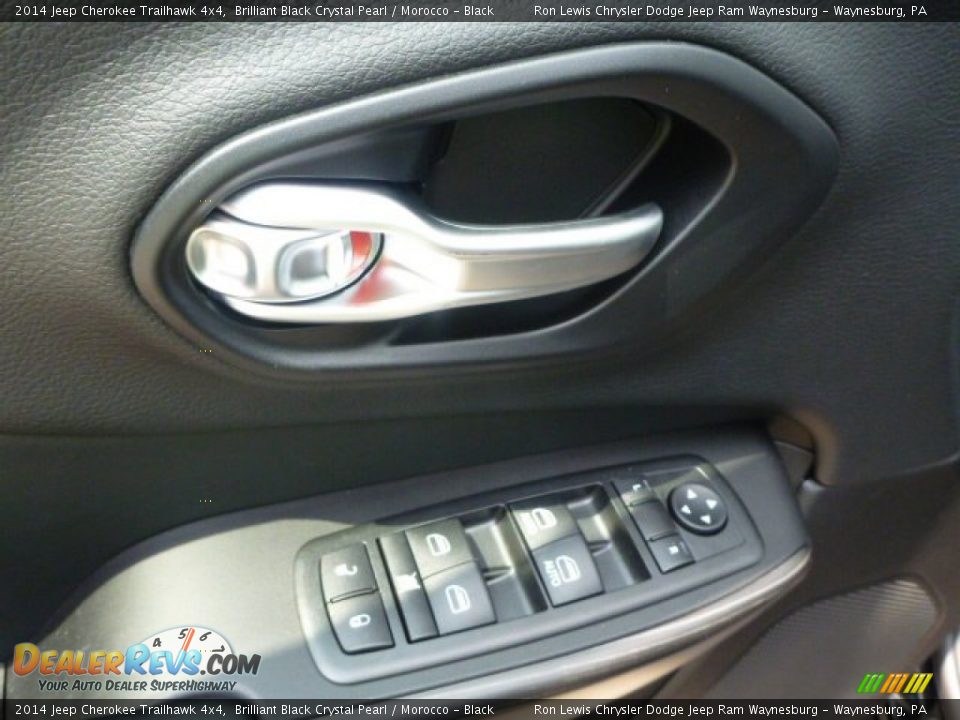 2014 Jeep Cherokee Trailhawk 4x4 Brilliant Black Crystal Pearl / Morocco - Black Photo #13