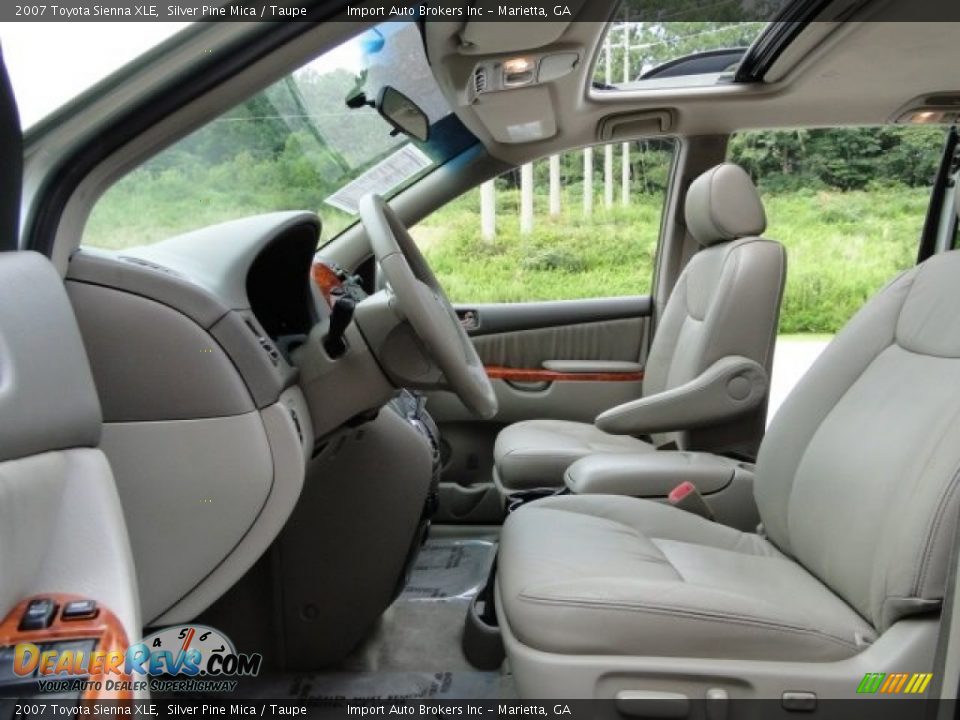 2007 Toyota Sienna XLE Silver Pine Mica / Taupe Photo #7