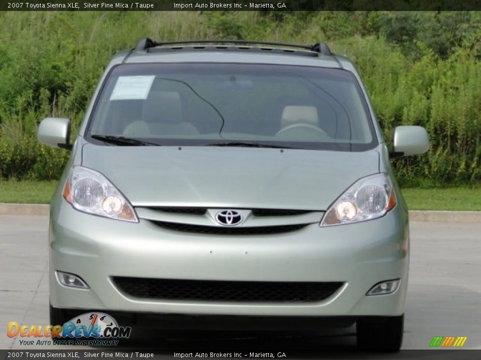 2007 Toyota Sienna XLE Silver Pine Mica / Taupe Photo #29