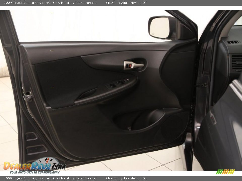 2009 Toyota Corolla S Magnetic Gray Metallic / Dark Charcoal Photo #4