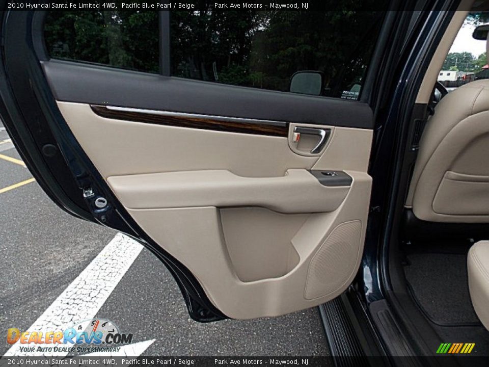 2010 Hyundai Santa Fe Limited 4WD Pacific Blue Pearl / Beige Photo #15