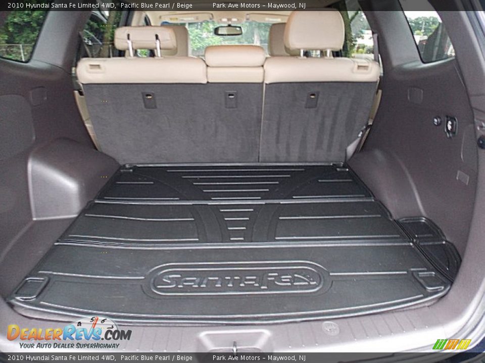 2010 Hyundai Santa Fe Limited 4WD Pacific Blue Pearl / Beige Photo #24