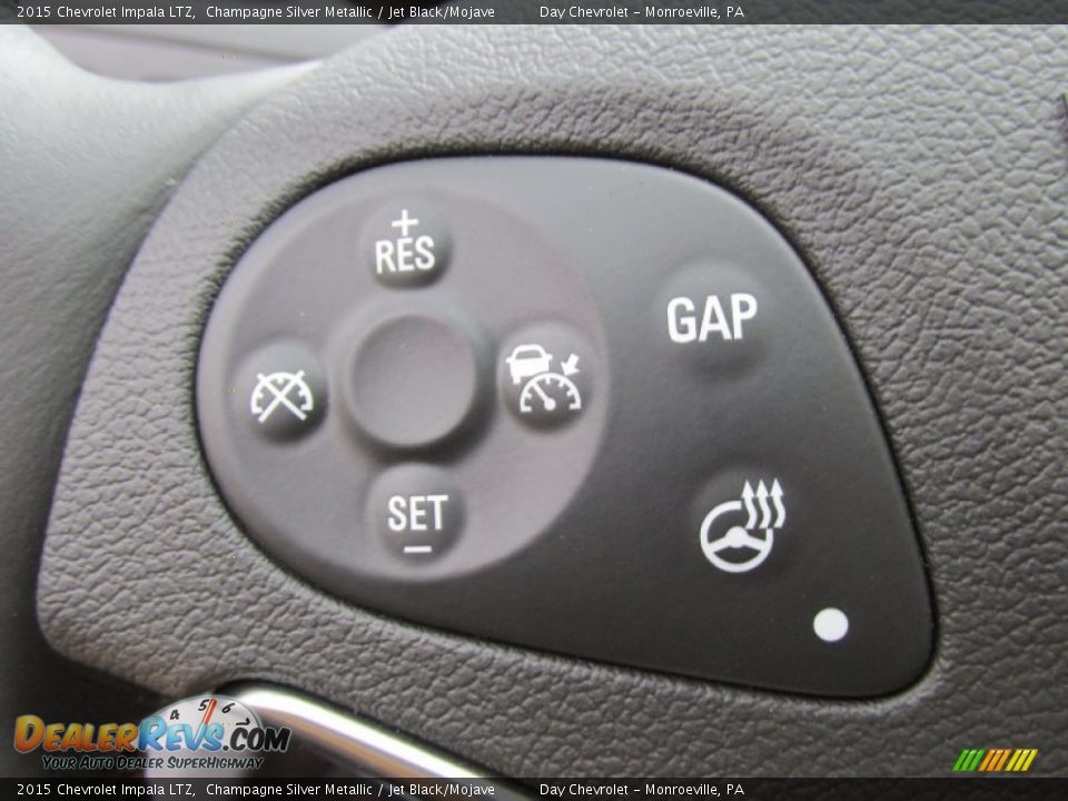 Controls of 2015 Chevrolet Impala LTZ Photo #17