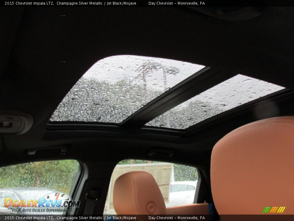 Sunroof of 2015 Chevrolet Impala LTZ Photo #18