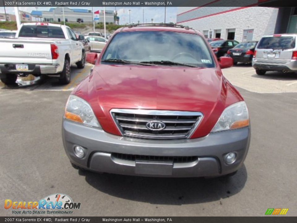 2007 Kia Sorento EX 4WD Radiant Red / Gray Photo #4