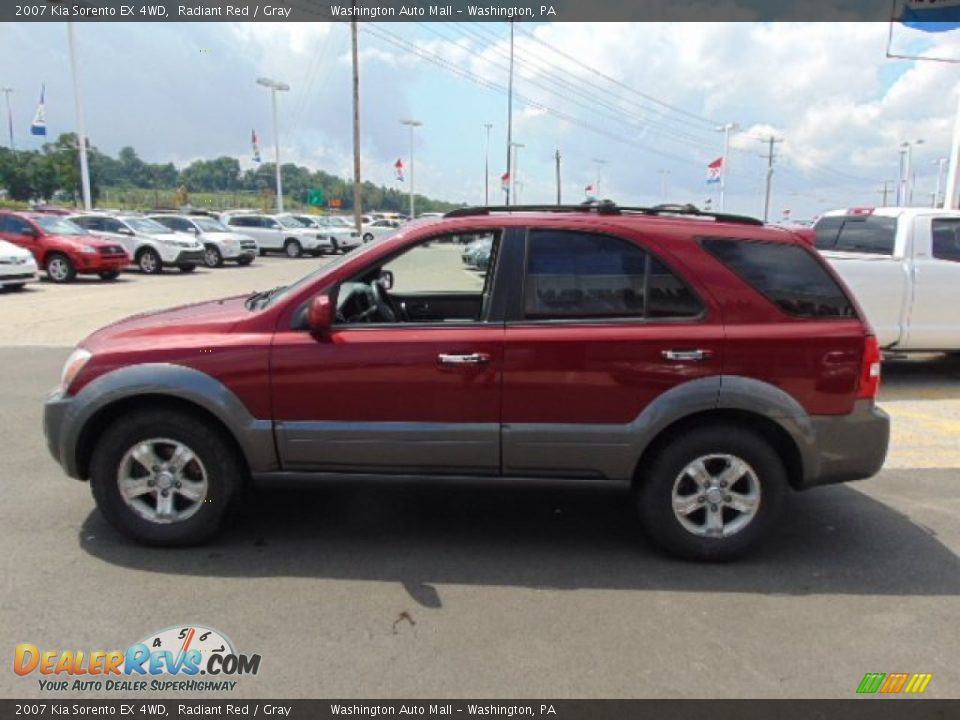 2007 Kia Sorento EX 4WD Radiant Red / Gray Photo #6