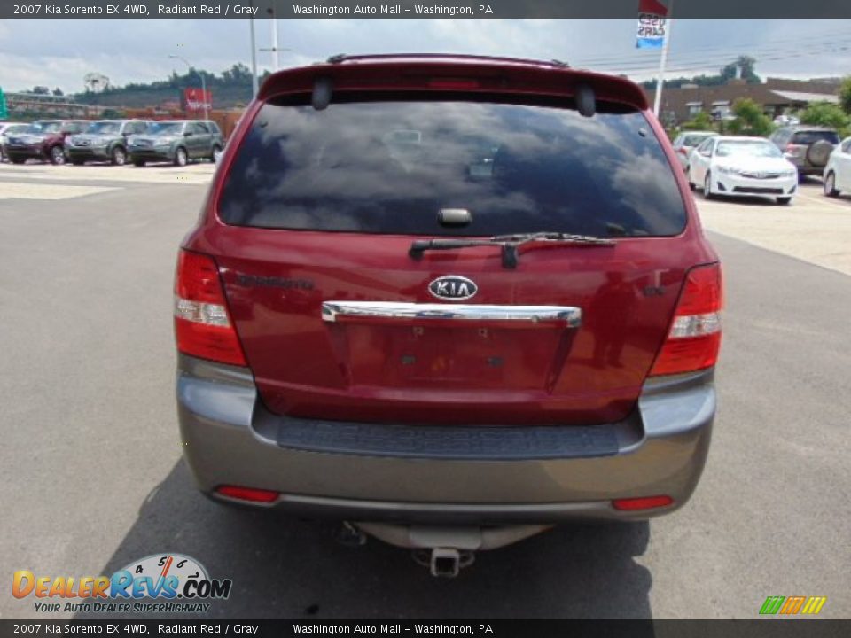 2007 Kia Sorento EX 4WD Radiant Red / Gray Photo #8
