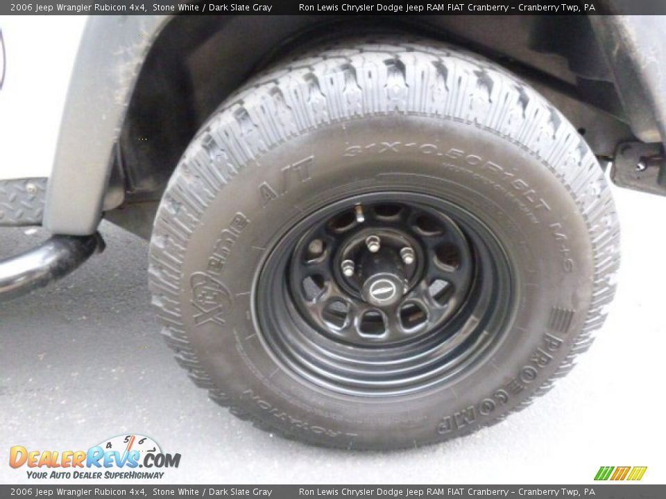 2006 Jeep Wrangler Rubicon 4x4 Stone White / Dark Slate Gray Photo #9