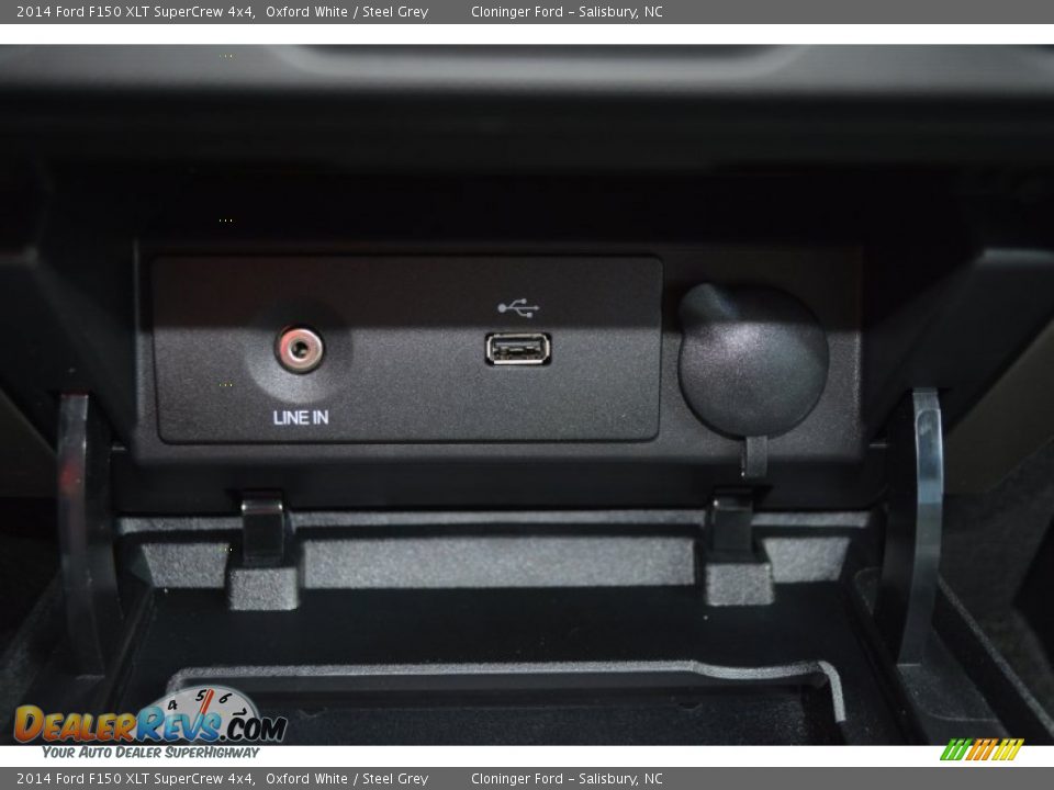 2014 Ford F150 XLT SuperCrew 4x4 Oxford White / Steel Grey Photo #15