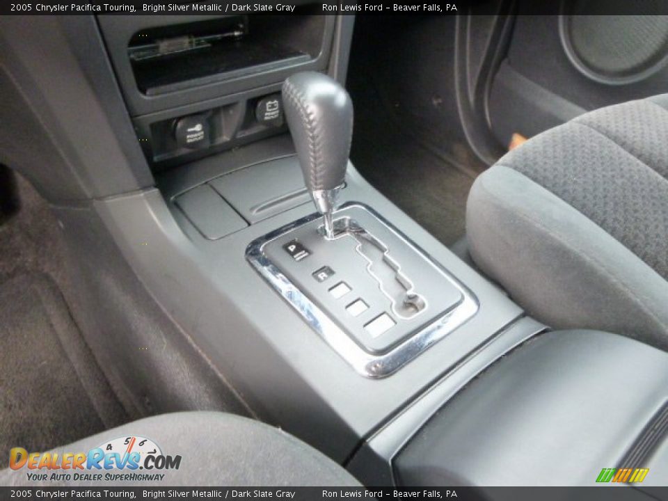 2005 Chrysler Pacifica Touring Shifter Photo #17