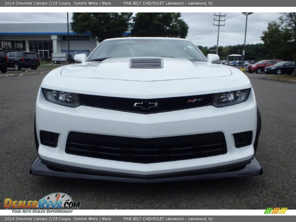 Summit White 2014 Chevrolet Camaro Z/28 Coupe Photo #2