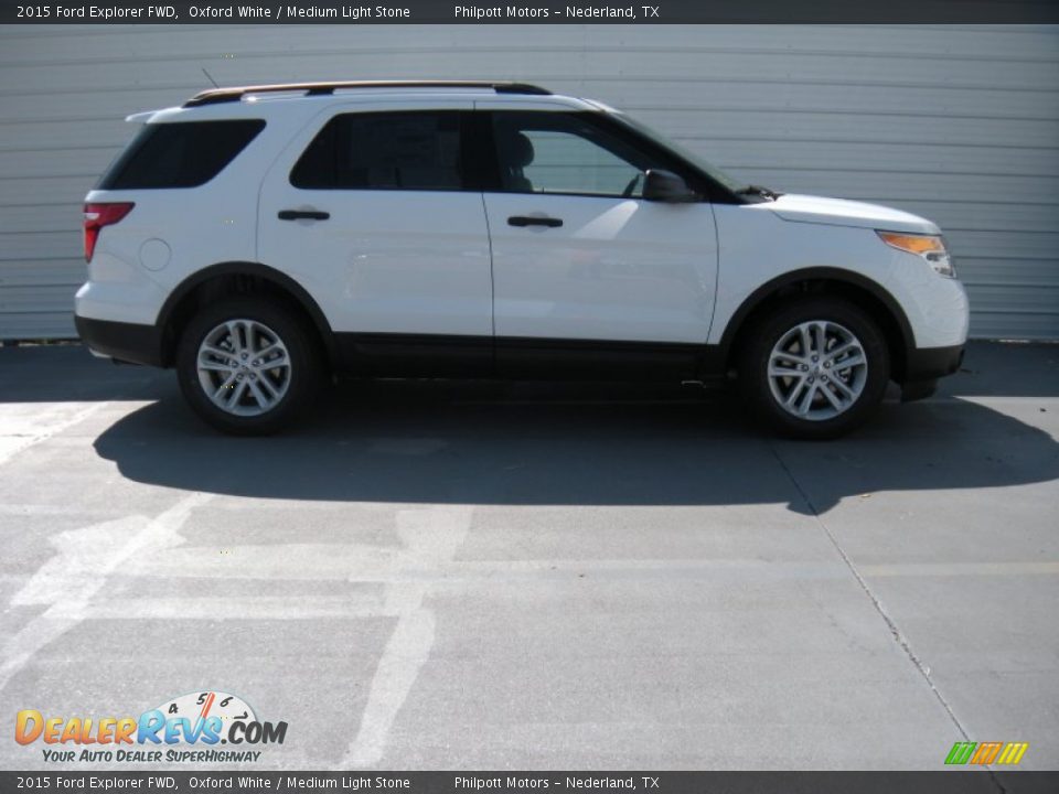 2015 Ford Explorer FWD Oxford White / Medium Light Stone Photo #3