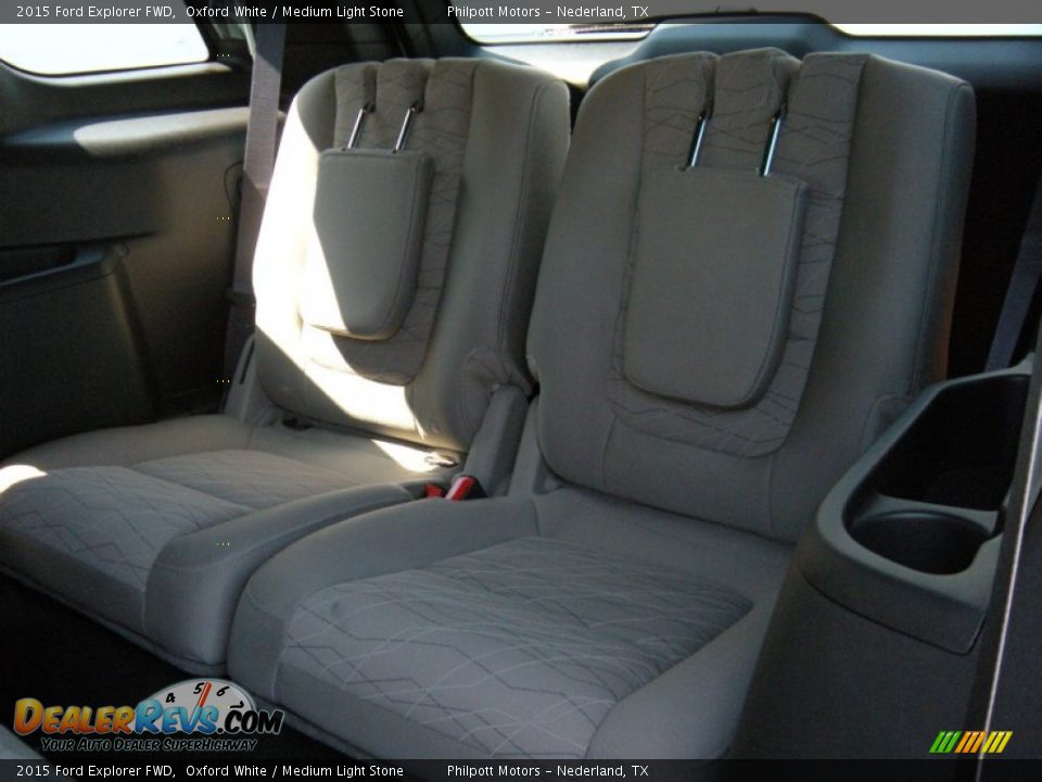 Rear Seat of 2015 Ford Explorer FWD Photo #21