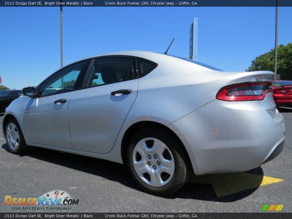 2013 Dodge Dart SE Bright Silver Metallic / Black Photo #5