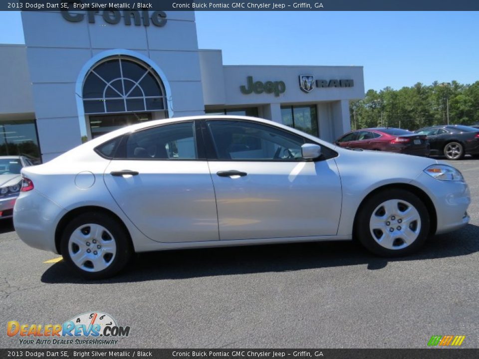 2013 Dodge Dart SE Bright Silver Metallic / Black Photo #8