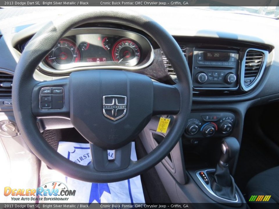 2013 Dodge Dart SE Bright Silver Metallic / Black Photo #10