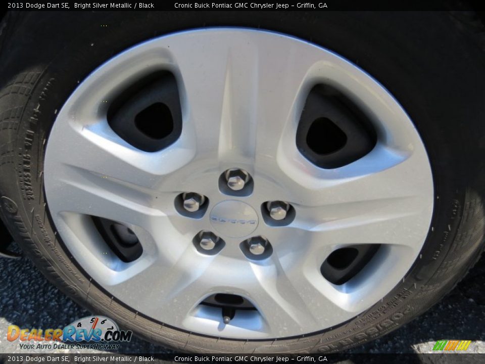 2013 Dodge Dart SE Bright Silver Metallic / Black Photo #13