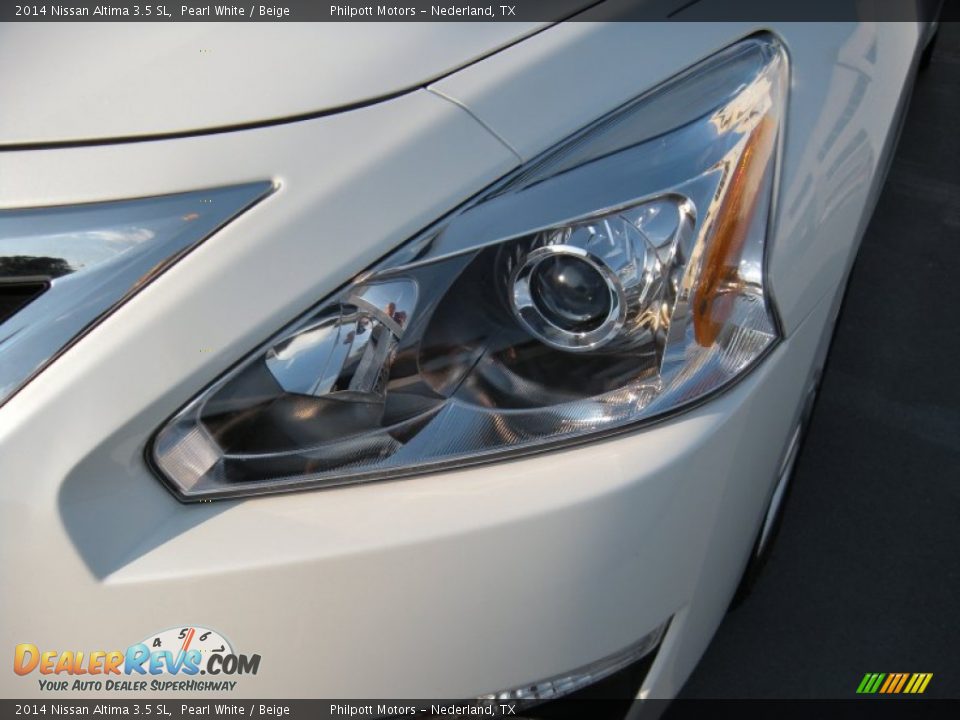 2014 Nissan Altima 3.5 SL Pearl White / Beige Photo #9