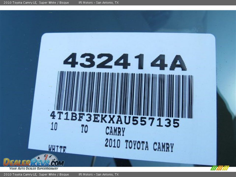 2010 Toyota Camry LE Super White / Bisque Photo #18