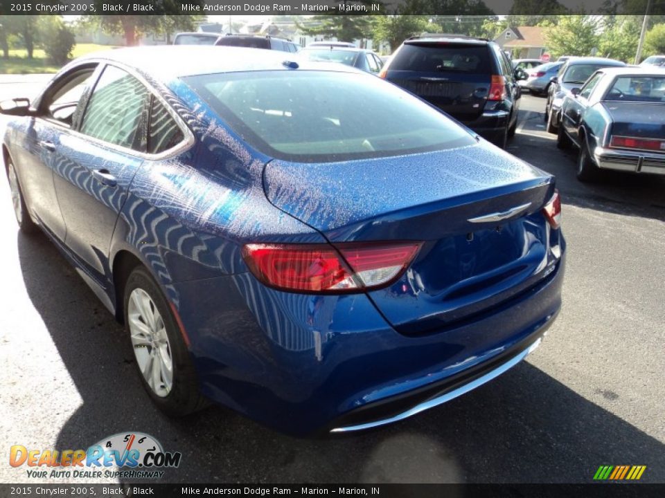2015 Chrysler 200 S Black / Black Photo #3