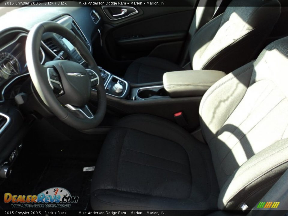 2015 Chrysler 200 S Black / Black Photo #5