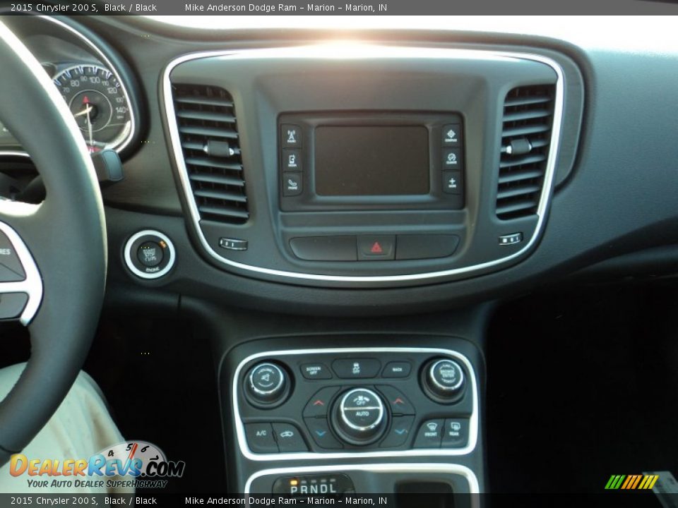 2015 Chrysler 200 S Black / Black Photo #6