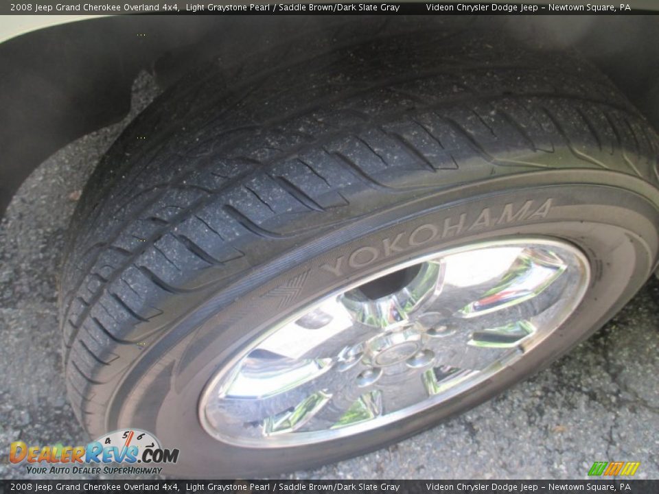 2008 Jeep Grand Cherokee Overland 4x4 Light Graystone Pearl / Saddle Brown/Dark Slate Gray Photo #11