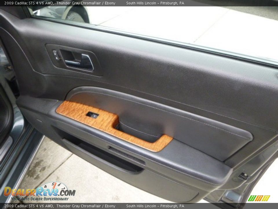 Door Panel of 2009 Cadillac STS 4 V6 AWD Photo #12