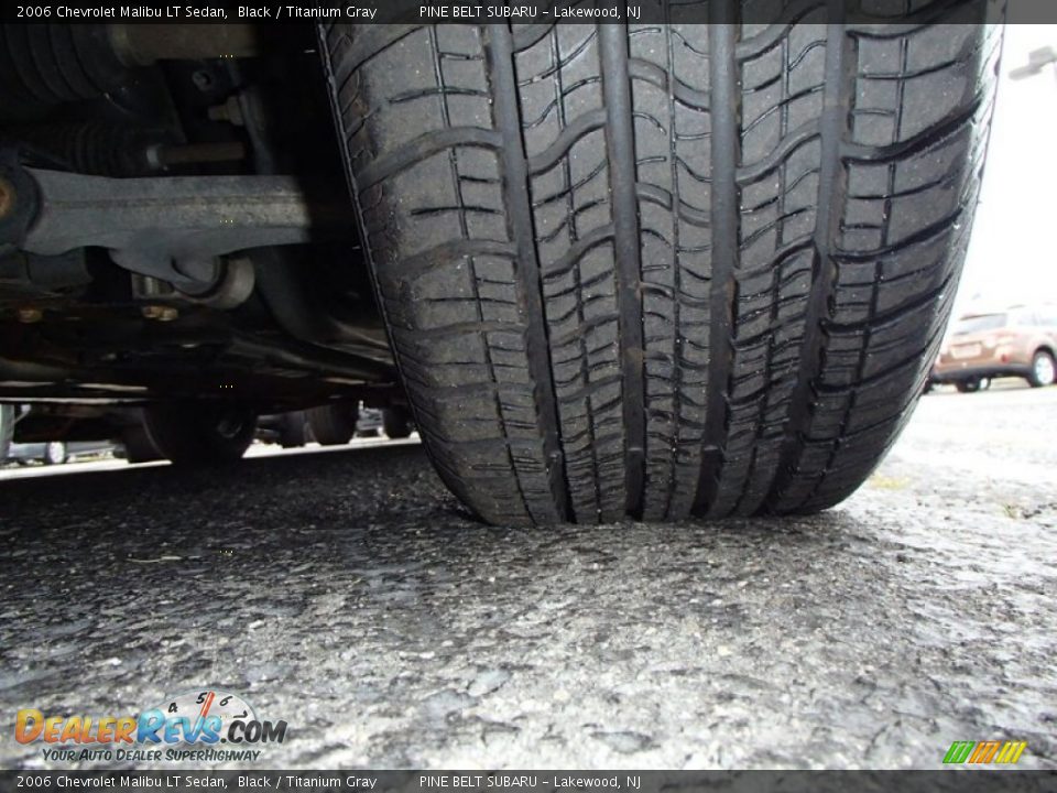 2006 Chevrolet Malibu LT Sedan Black / Titanium Gray Photo #17