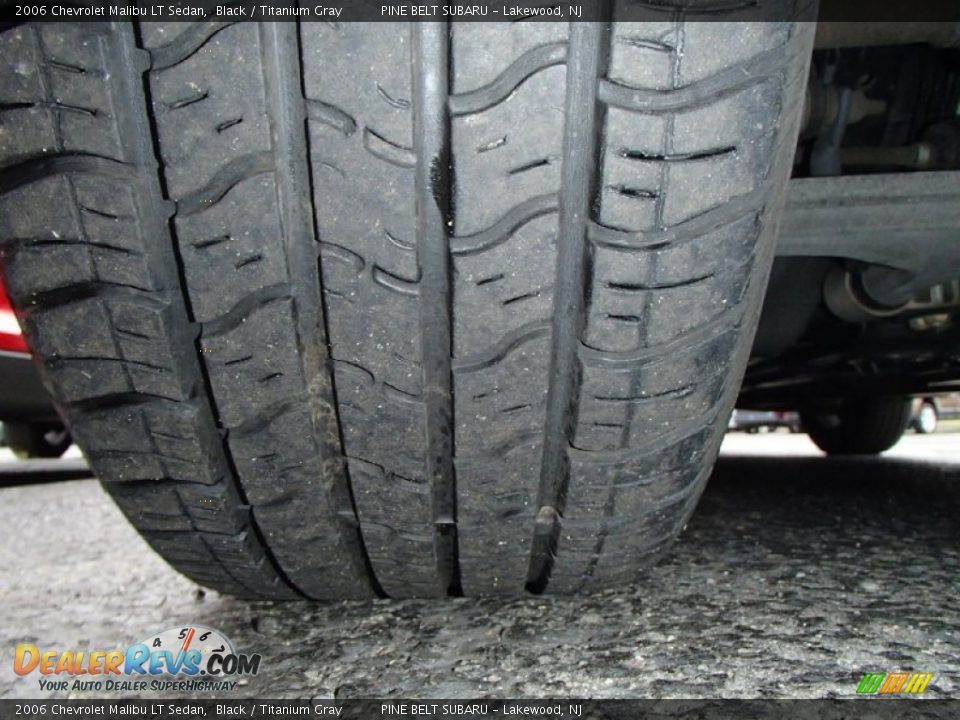 2006 Chevrolet Malibu LT Sedan Black / Titanium Gray Photo #18