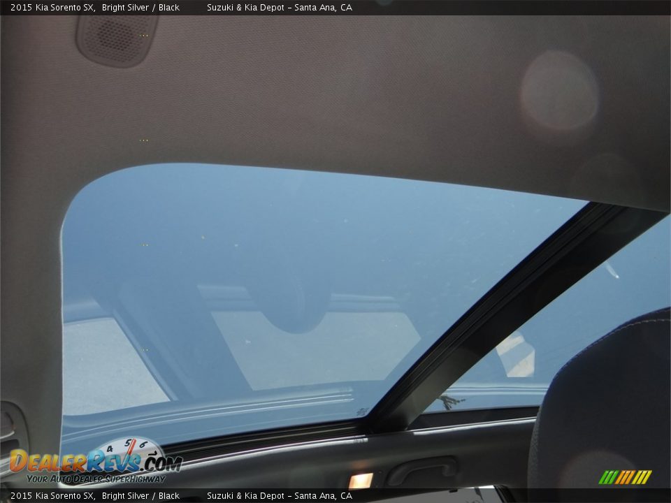 2015 Kia Sorento SX Bright Silver / Black Photo #14