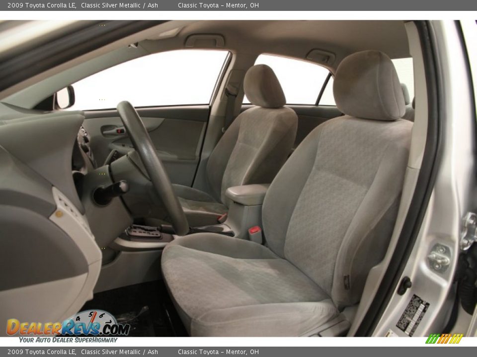 2009 Toyota Corolla LE Classic Silver Metallic / Ash Photo #5