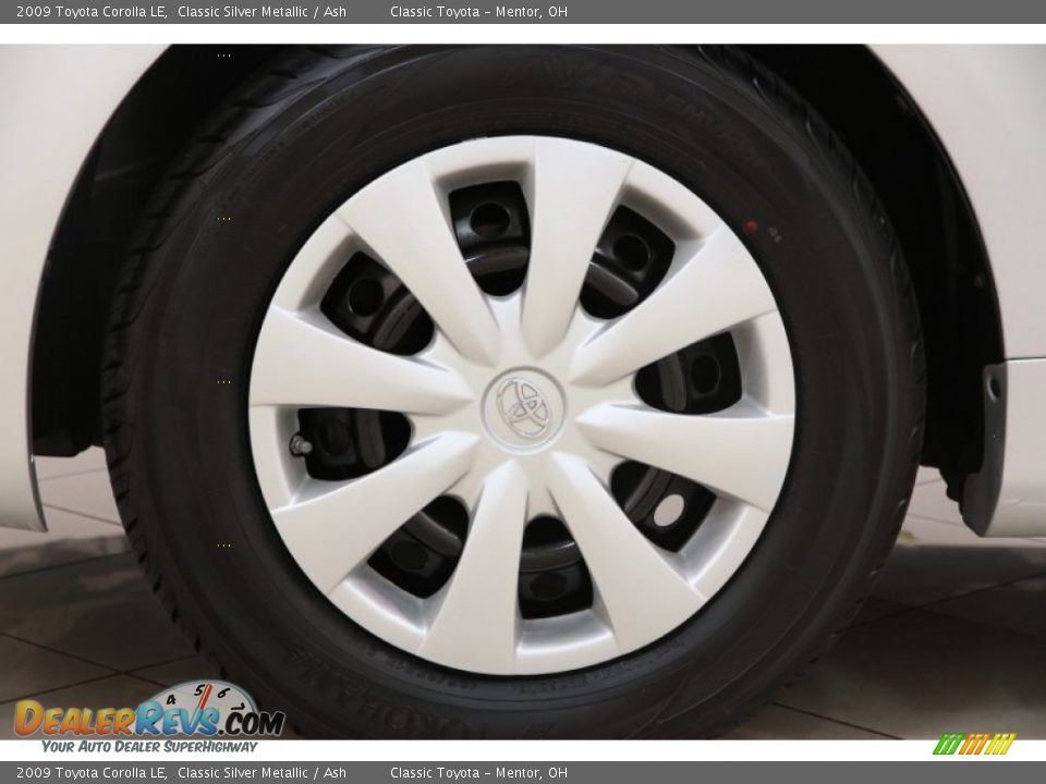 2009 Toyota Corolla LE Classic Silver Metallic / Ash Photo #17